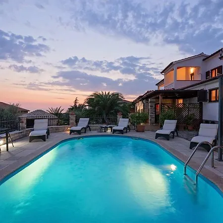 Eric Guest house