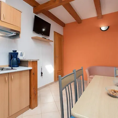 Eric Guest house