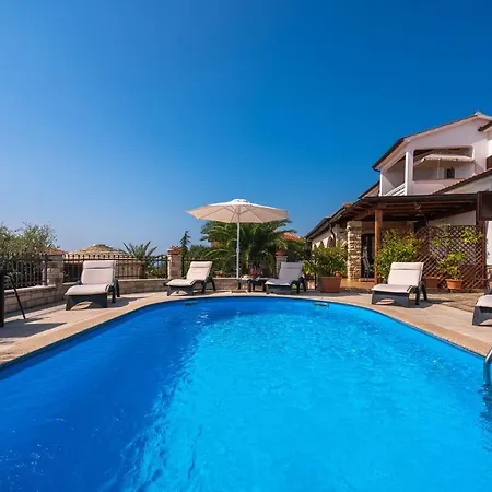 Eric Guest house